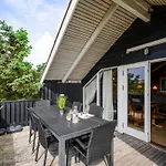 בית נופש Kadife - 100m From The Sea By Interhome *